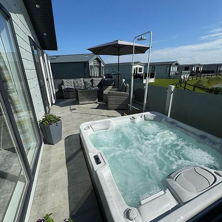 Golden Anchor - The Oakland Lodge - Coastal Caravan Breaks Chapel St. Leonards Exterior foto